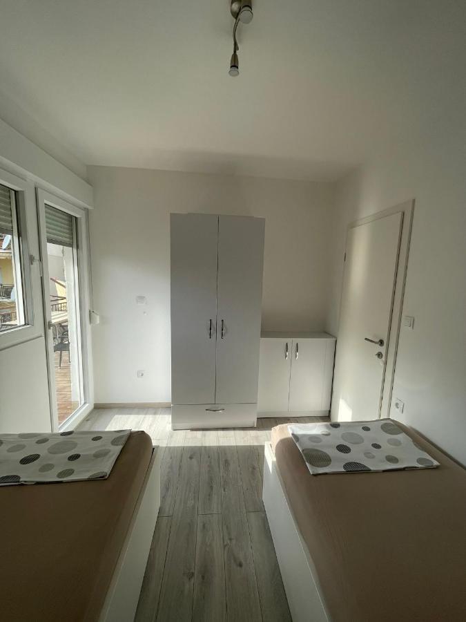 City Apartment Domagoj Omis Bagian luar foto